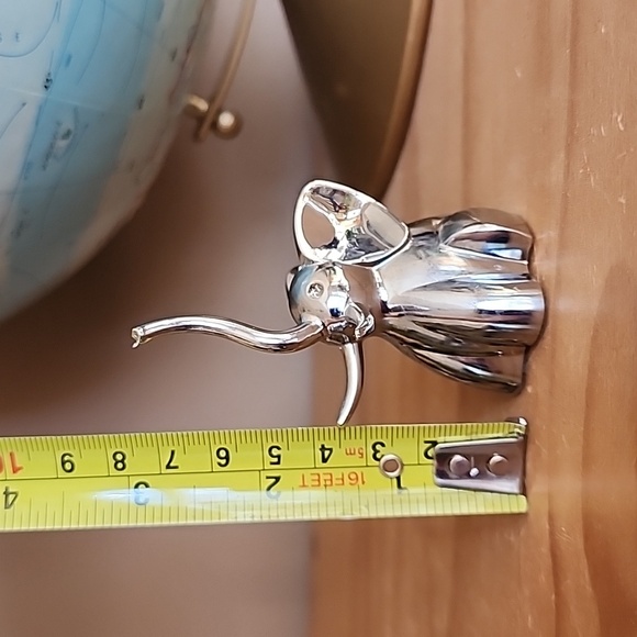 UMBRA chrome elephant ring holder - Picture 6 of 8